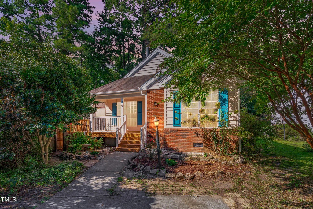 13 Byerly Court, Durham