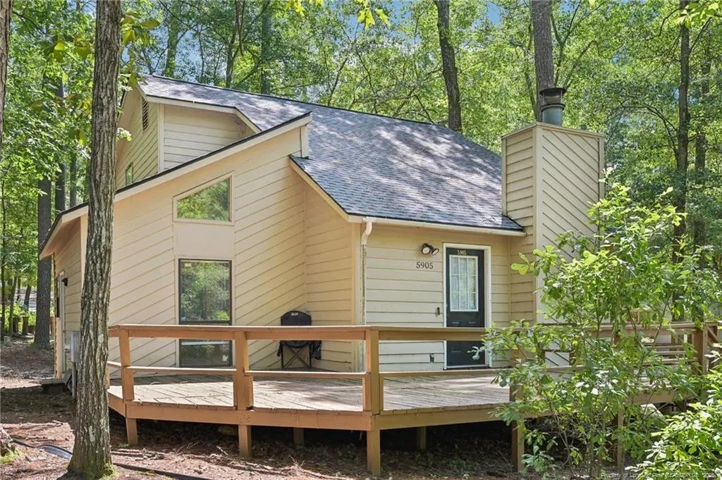 5905 Waters Edge Drive, Fayetteville