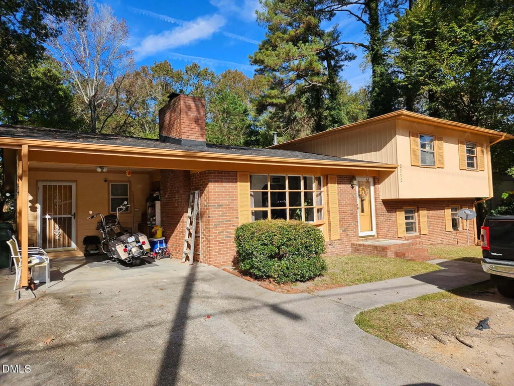 2212 Sanderford Road, Raleigh