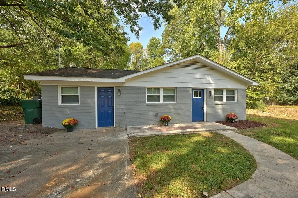 2900 Sprucewood Drive, Durham