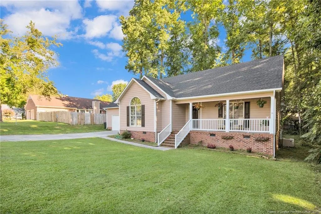 7025 Rockridge Lane, Fayetteville