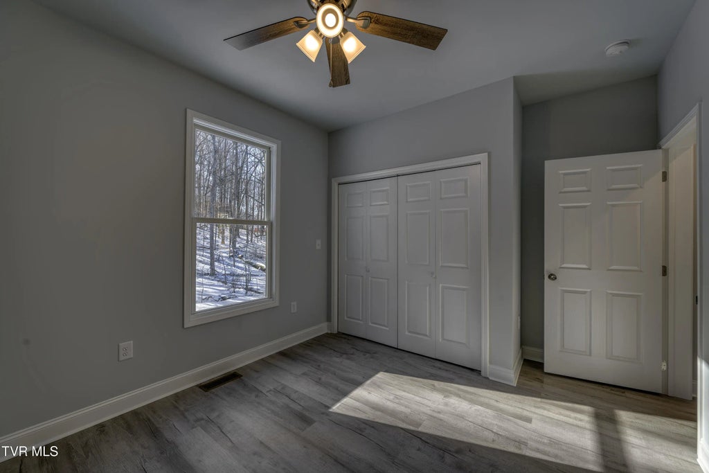 15 of 33 - 1430 East Cedar Street, Bristol, TENNESSEE