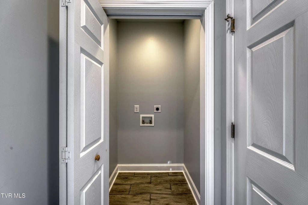 24 of 33 - 1430 East Cedar Street, Bristol, TENNESSEE