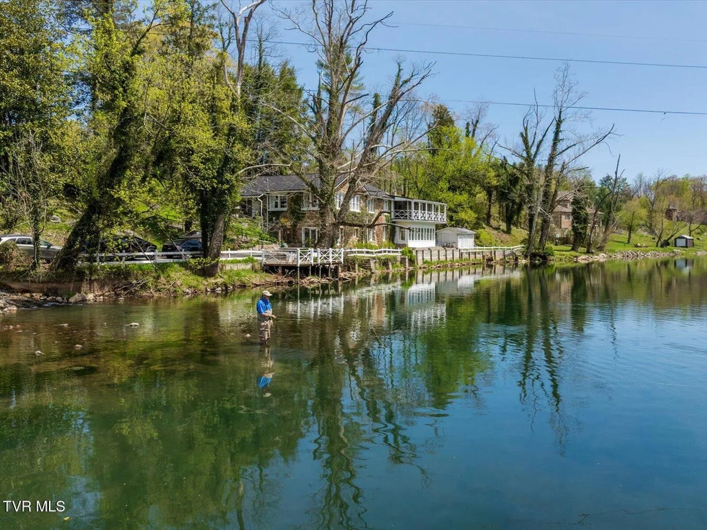 105 of 113 - 1910 Riverside Road, Bristol, TENNESSEE