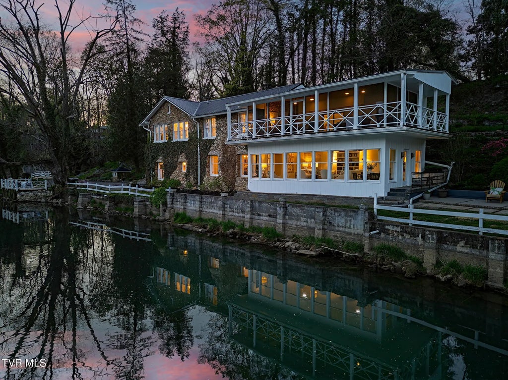 2 of 113 - 1910 Riverside Road, Bristol, TENNESSEE
