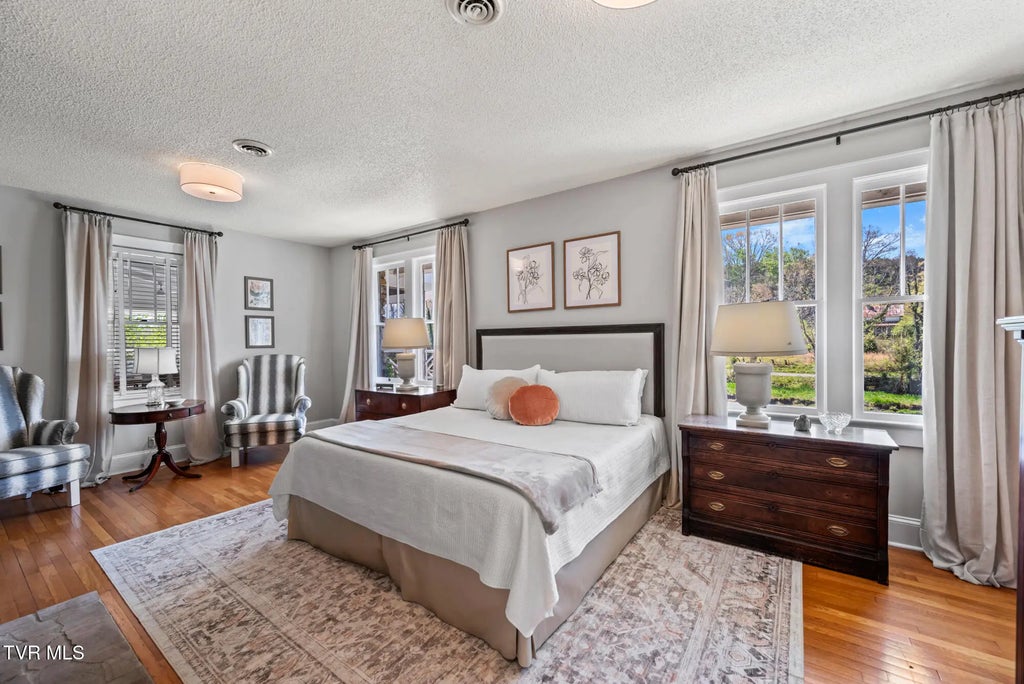 40 of 113 - 1910 Riverside Road, Bristol, TENNESSEE