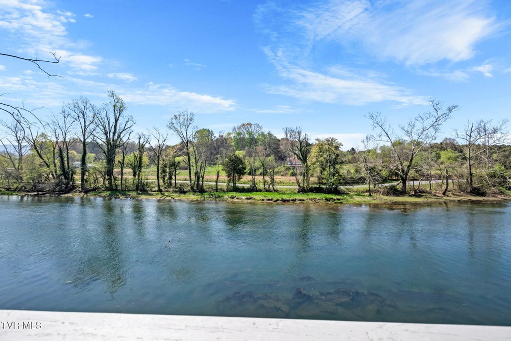 67 of 113 - 1910 Riverside Road, Bristol, TENNESSEE