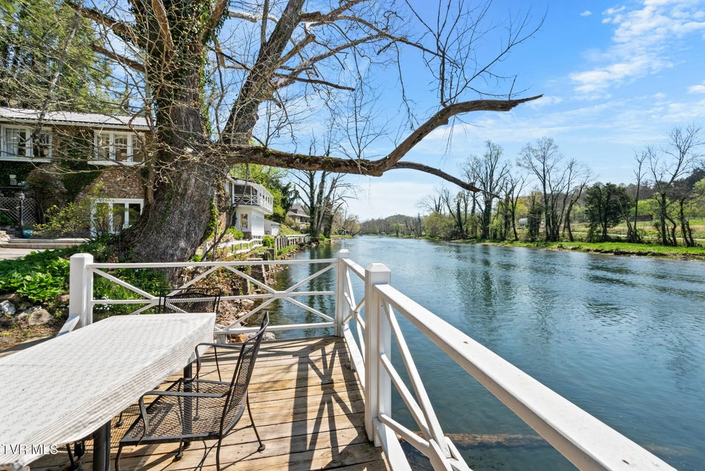 95 of 113 - 1910 Riverside Road, Bristol, TENNESSEE