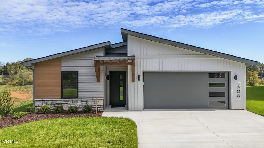 500 Noes Chapel Road, Morristown