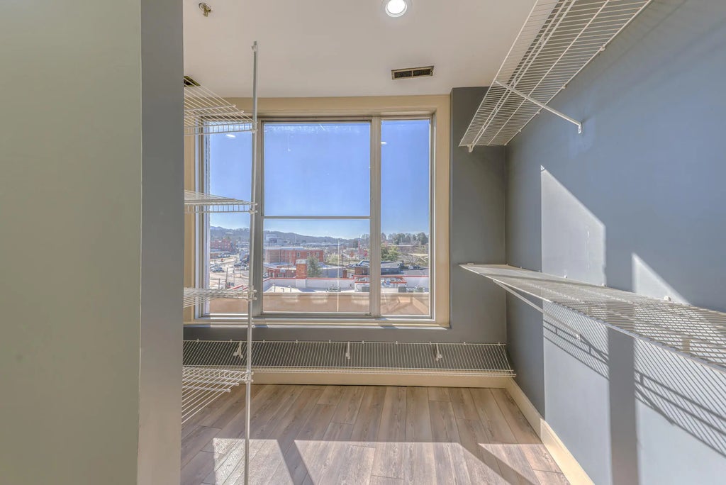 20 of 65 - 200 East Main Street 5, Johnson City, TENNESSEE