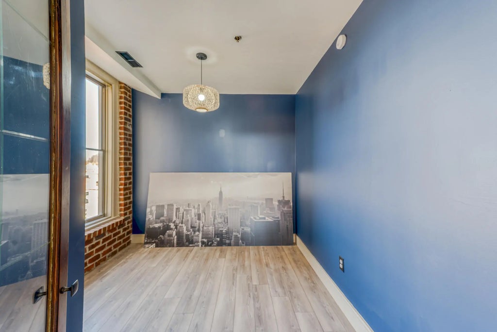 41 of 65 - 200 East Main Street 5, Johnson City, TENNESSEE