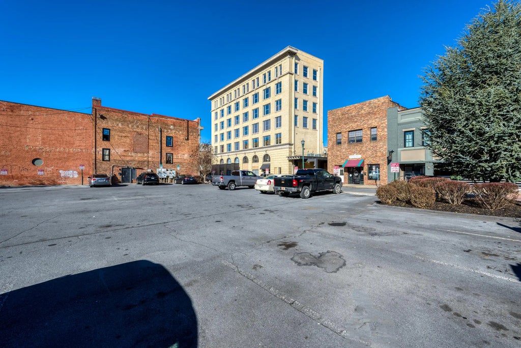 51 of 65 - 200 East Main Street 5, Johnson City, TENNESSEE