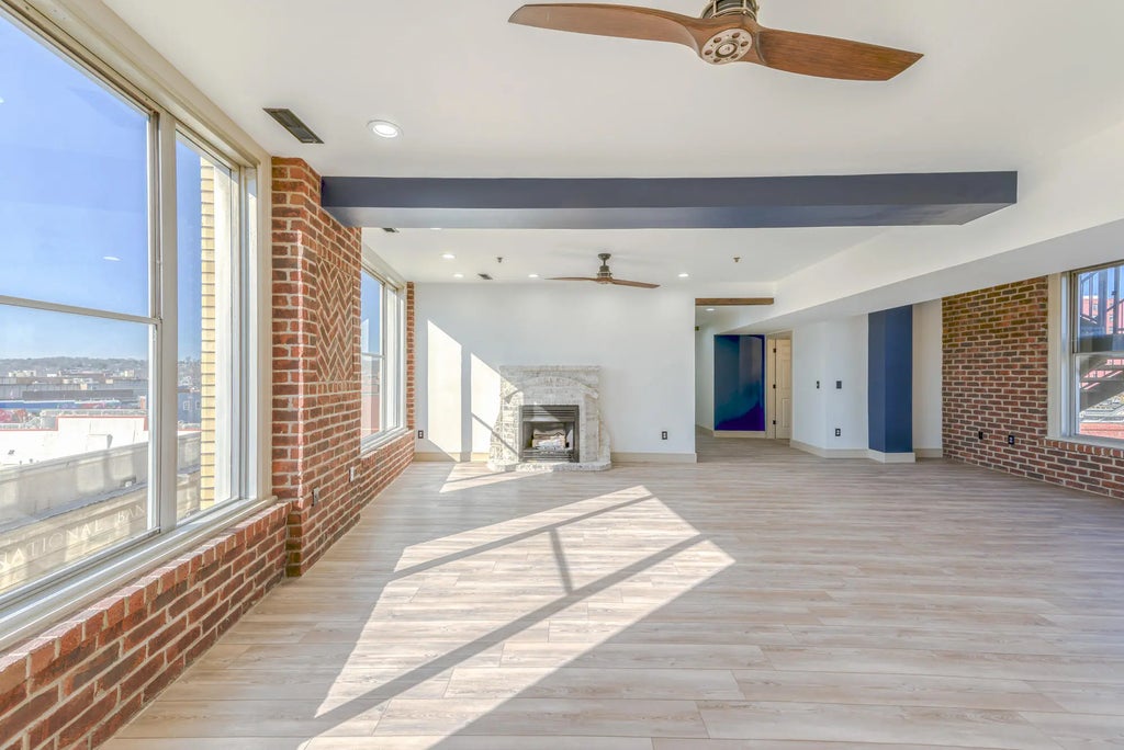 7 of 65 - 200 East Main Street 5, Johnson City, TENNESSEE