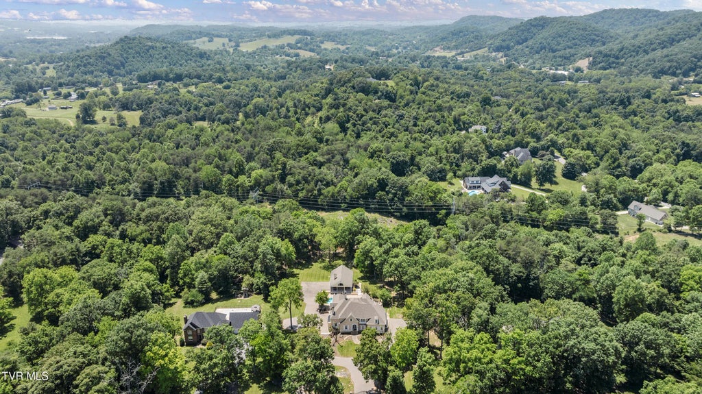 121 of 148 - 408 Fairway Estates Drive, Blountville, TENNESSEE