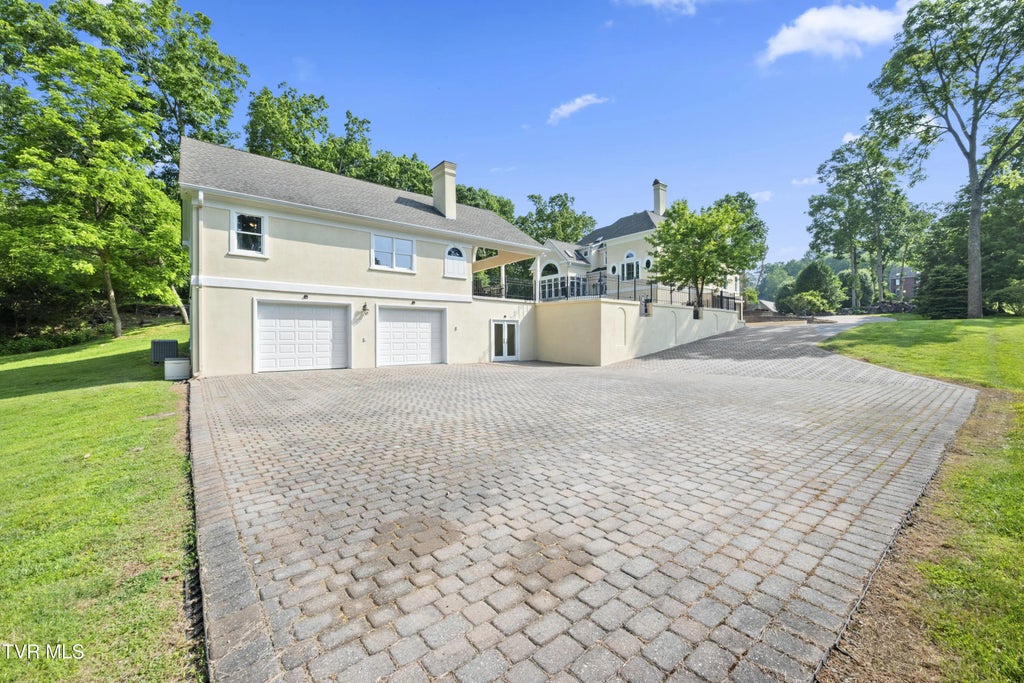 136 of 148 - 408 Fairway Estates Drive, Blountville, TENNESSEE