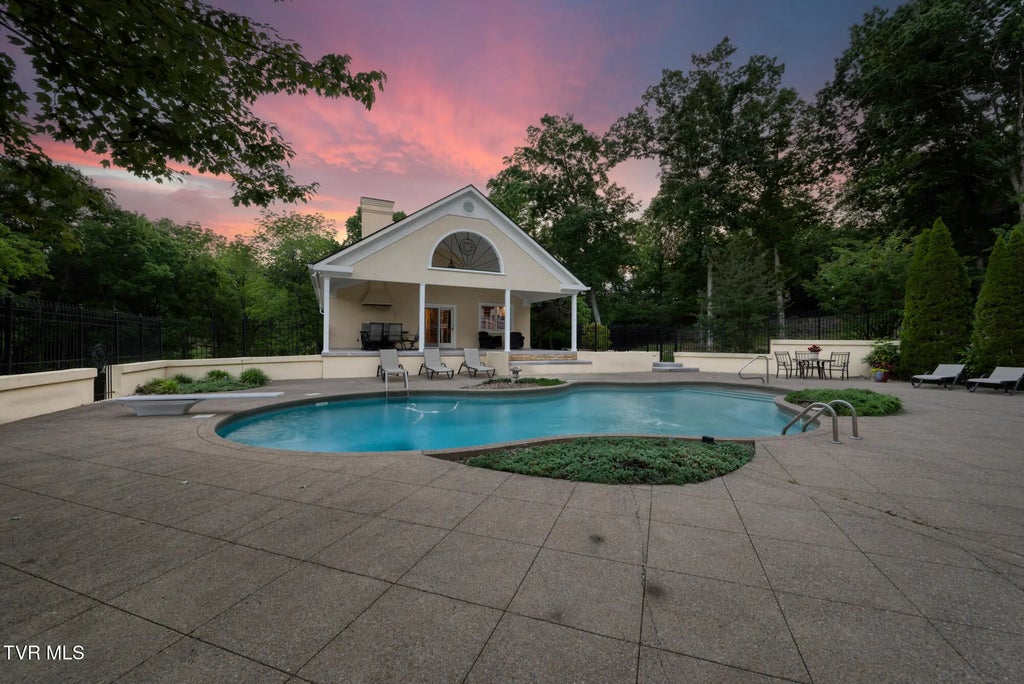 144 of 148 - 408 Fairway Estates Drive, Blountville, TENNESSEE