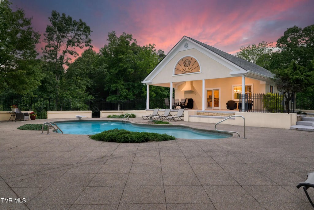 4 of 148 - 408 Fairway Estates Drive, Blountville, TENNESSEE