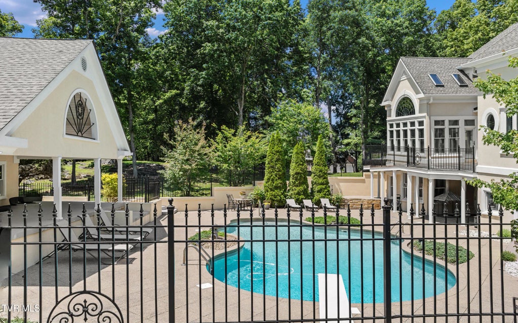 82 of 148 - 408 Fairway Estates Drive, Blountville, TENNESSEE