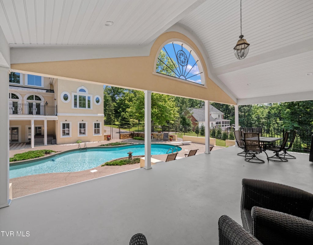 91 of 148 - 408 Fairway Estates Drive, Blountville, TENNESSEE