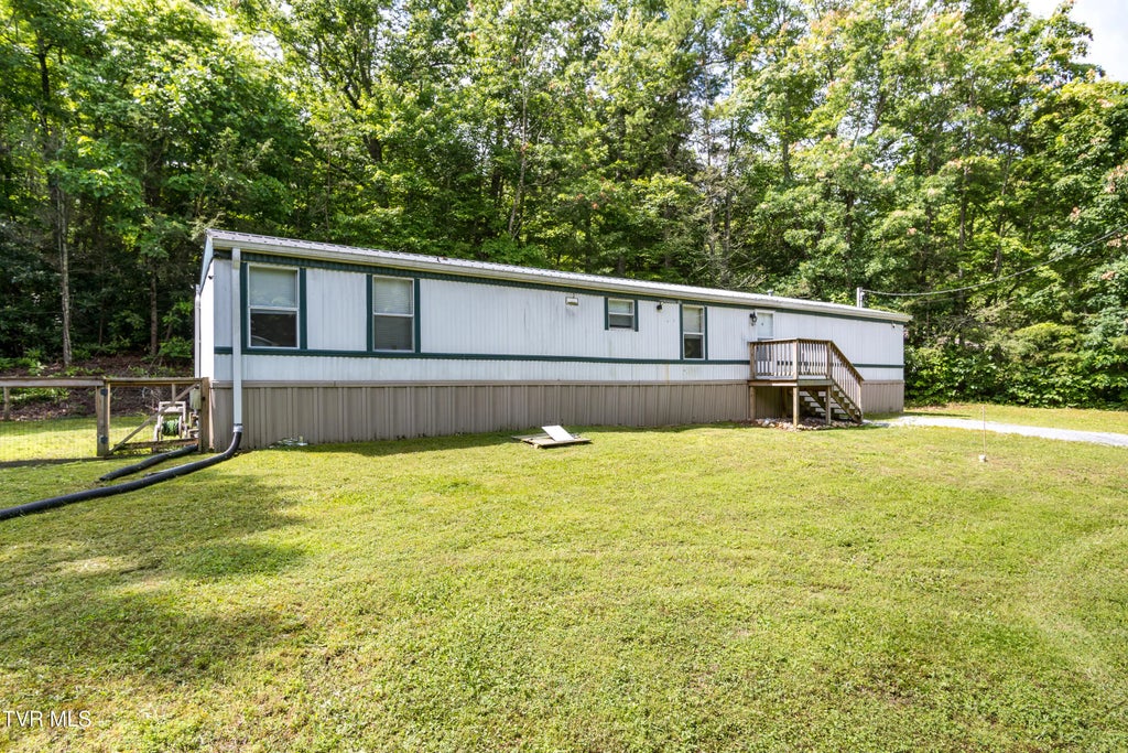 97 Davis Lane, Chuckey