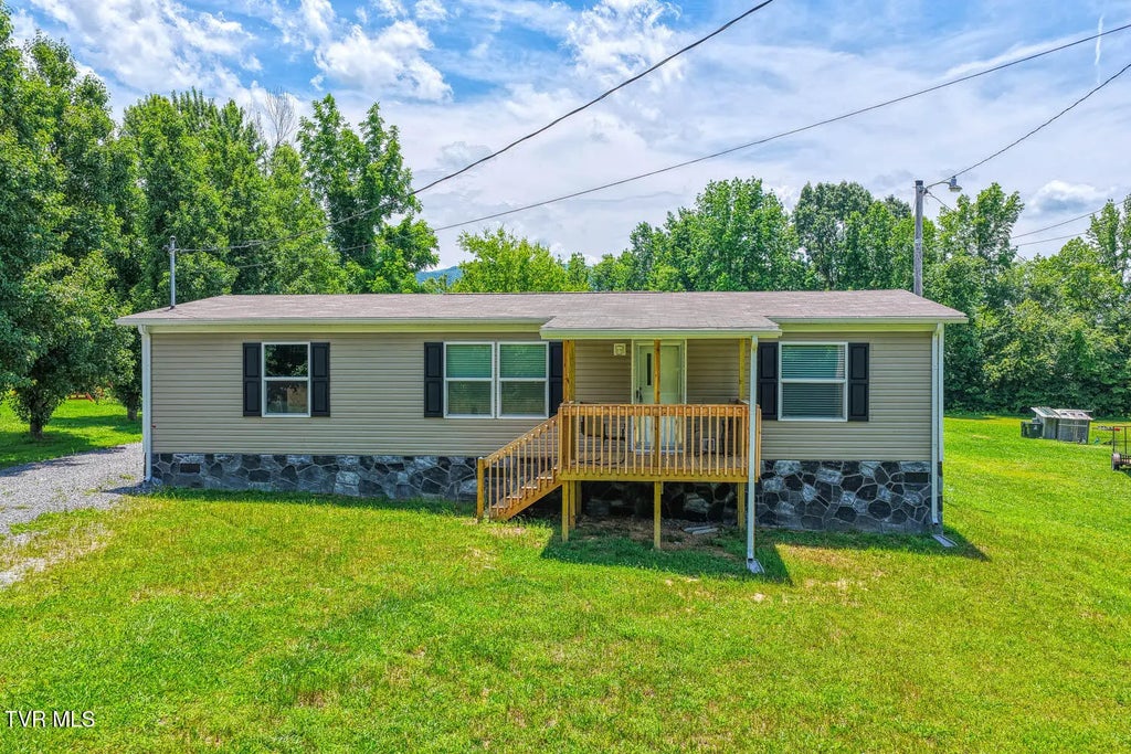 310 Laws Rd Road, Greeneville