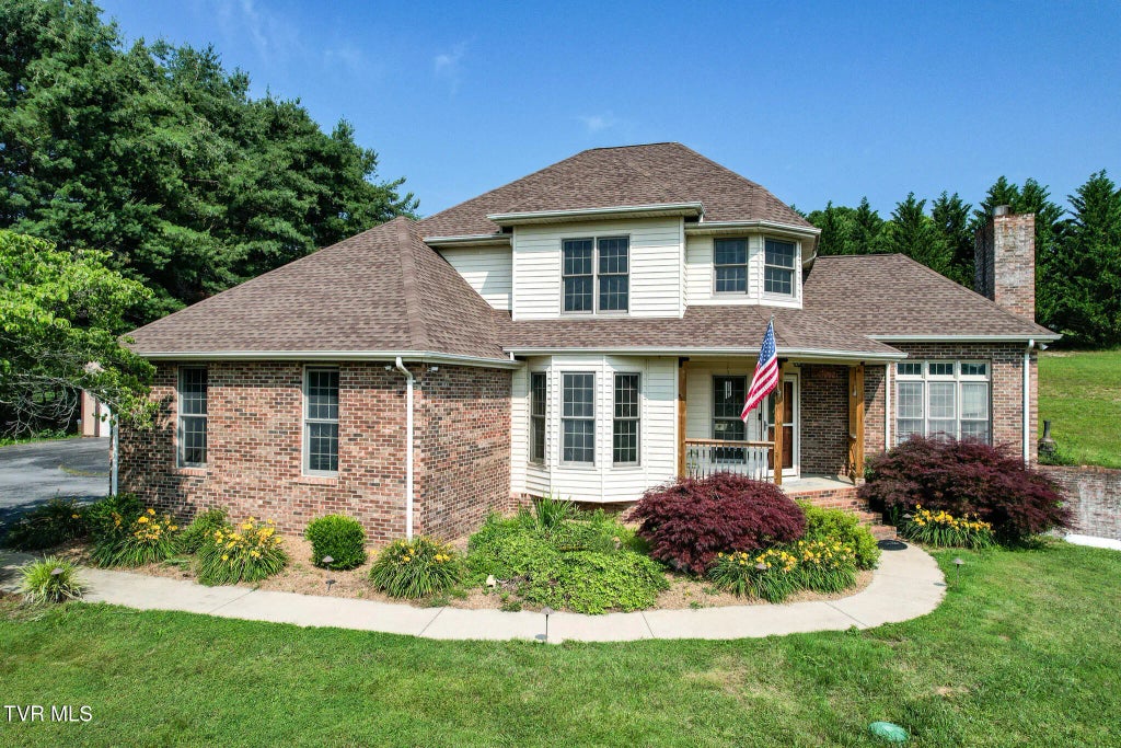 945 Dashaway Road, Chuckey