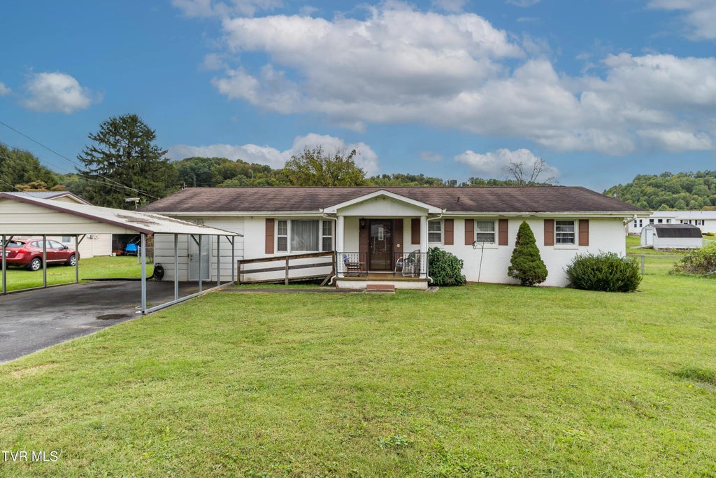 170 Price Road, Elizabethton