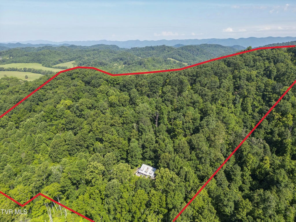 4195 Walker Mountain Road, Bristol