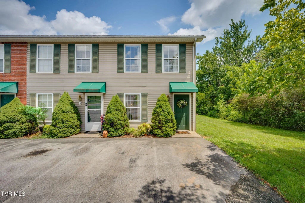 568 Gray Station Road 10, Gray