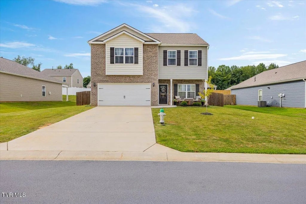 1472 Raccoon Lane, Piney Flats