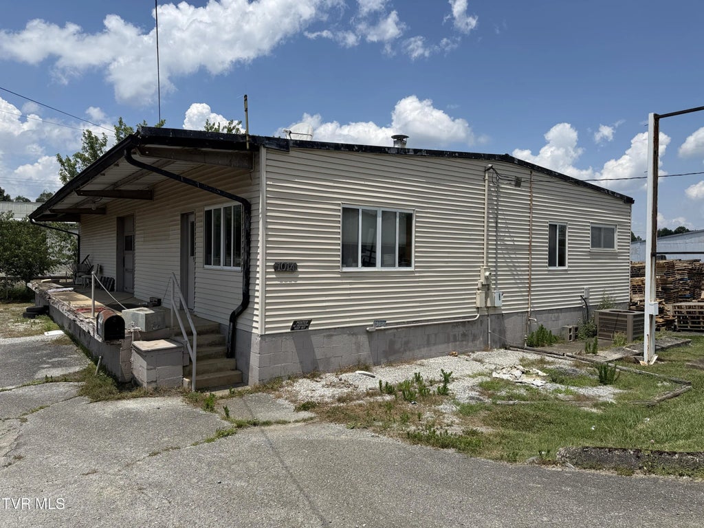 1014 West Main Street, Greeneville