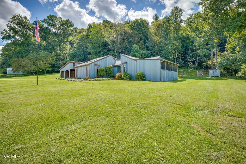 782 Harr Town Road, Blountville