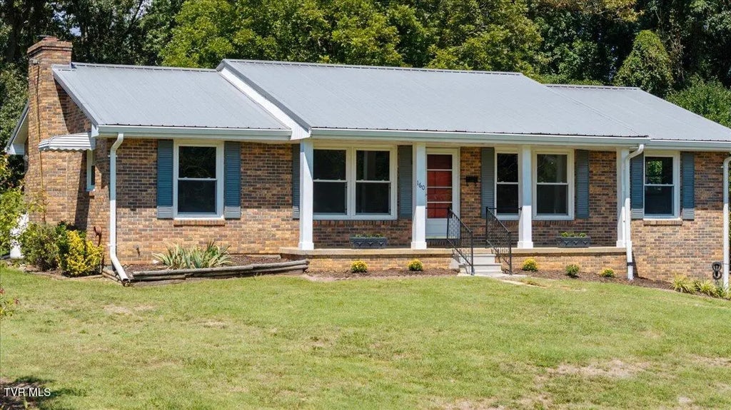 160 Forrest Road, Fall Branch