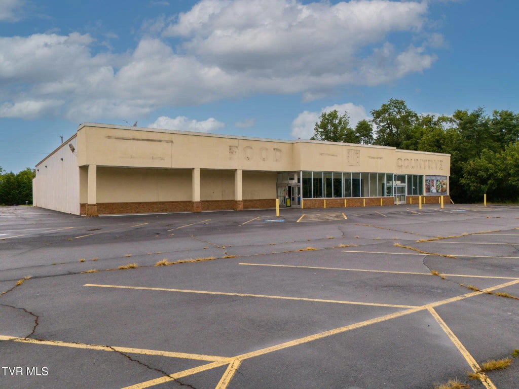 510 East Glade Street, Glade Spring