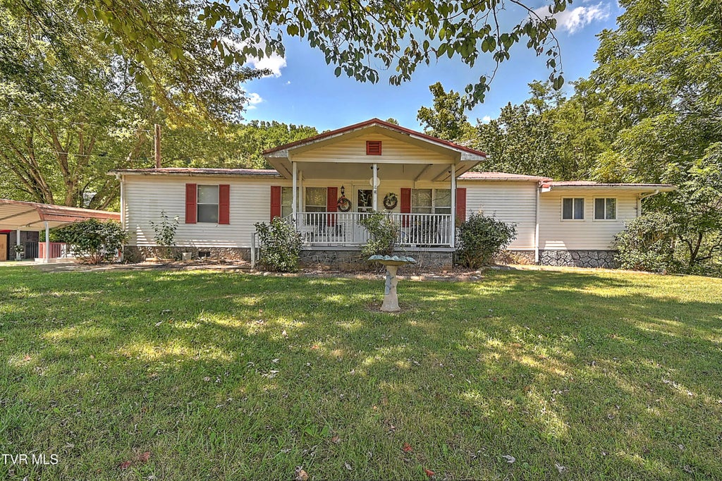 201 Ollie Collins Road, Elizabethton