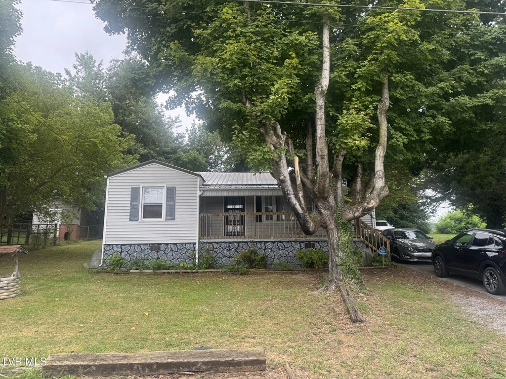 604 Trudy Street, Elizabethton