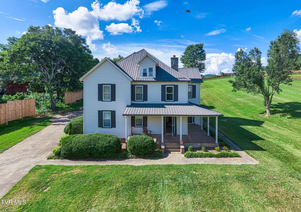 2028 Dry Hill Road, Butler