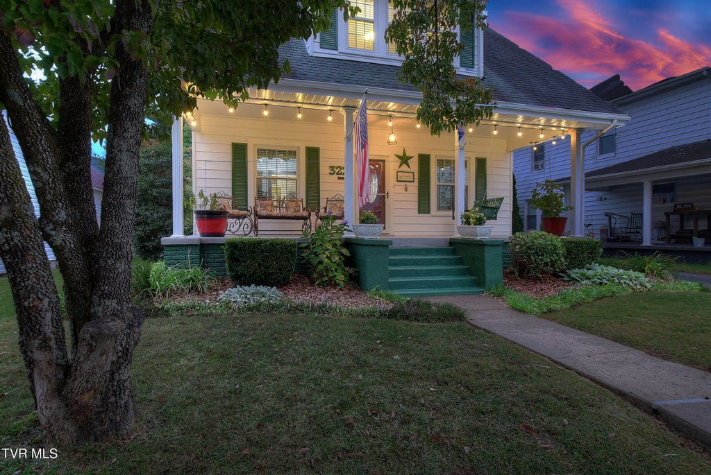 322 Carolina Avenue, Erwin