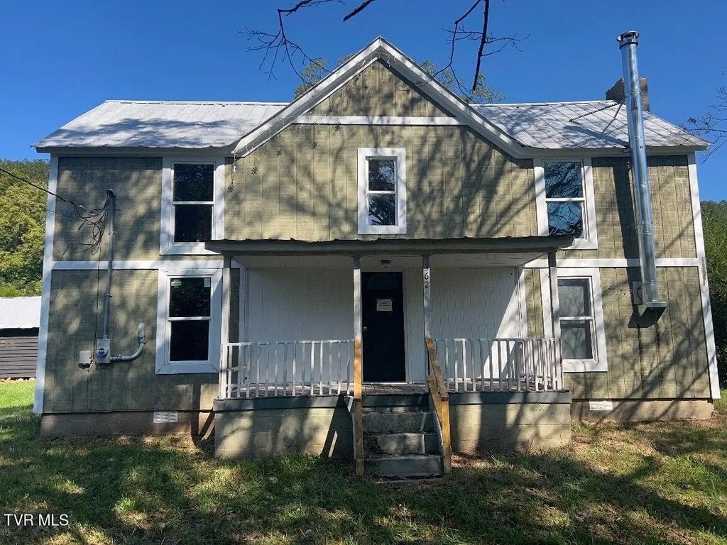 362 Tarpine Valley Road, Rogersville