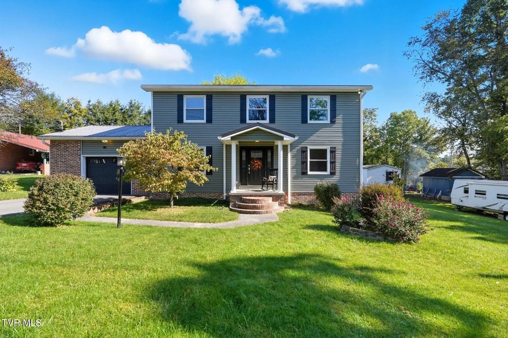 711 East Main Street, Wise