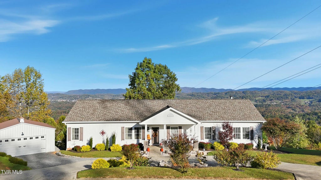 4886 Eagle Pointe Drive, Kingsport