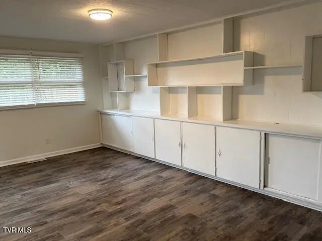 812 Meadowview Street, Erwin