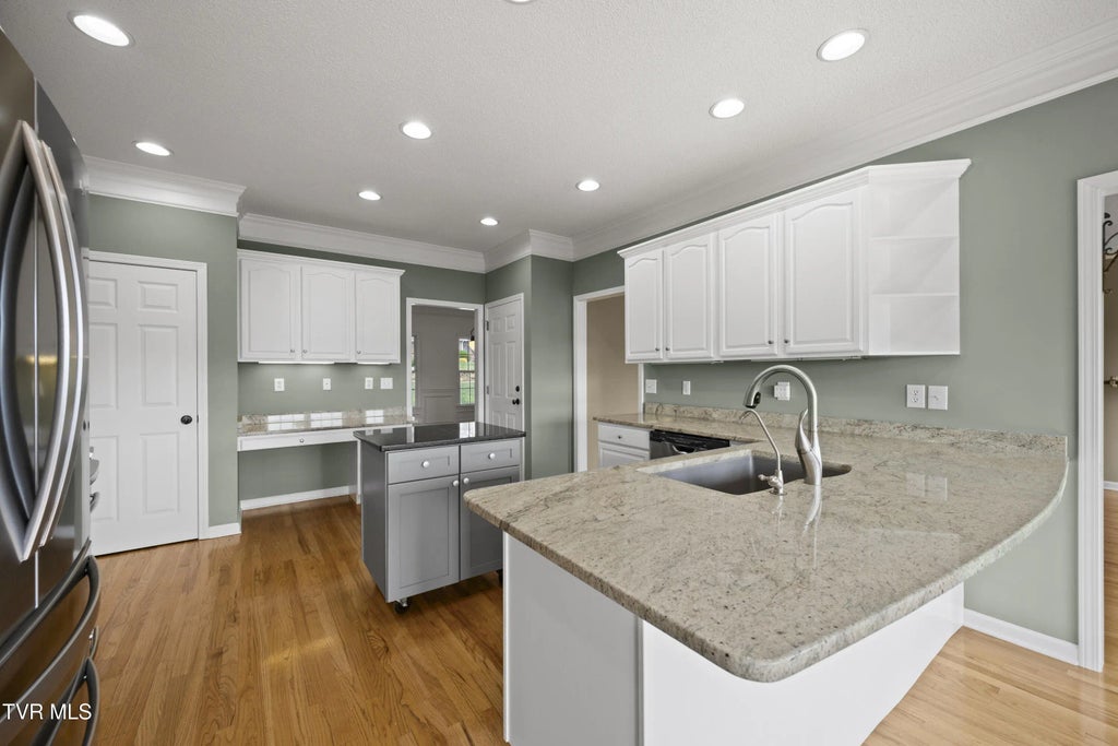 11 of 65 - 295 Southridge Drive, Blountville, TENNESSEE