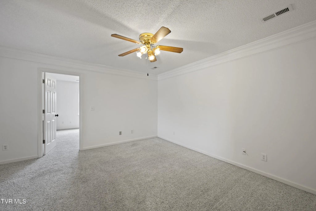 35 of 65 - 295 Southridge Drive, Blountville, TENNESSEE