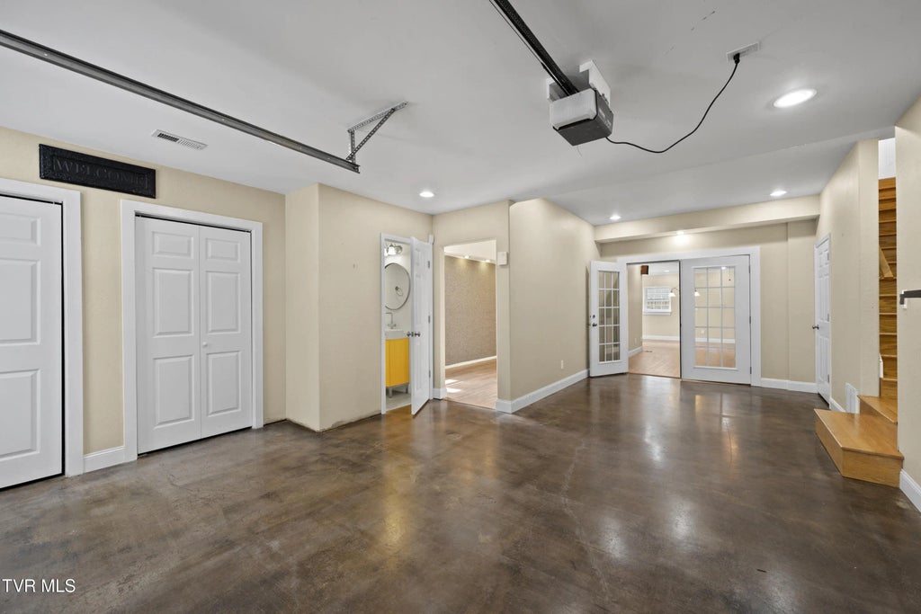 41 of 65 - 295 Southridge Drive, Blountville, TENNESSEE