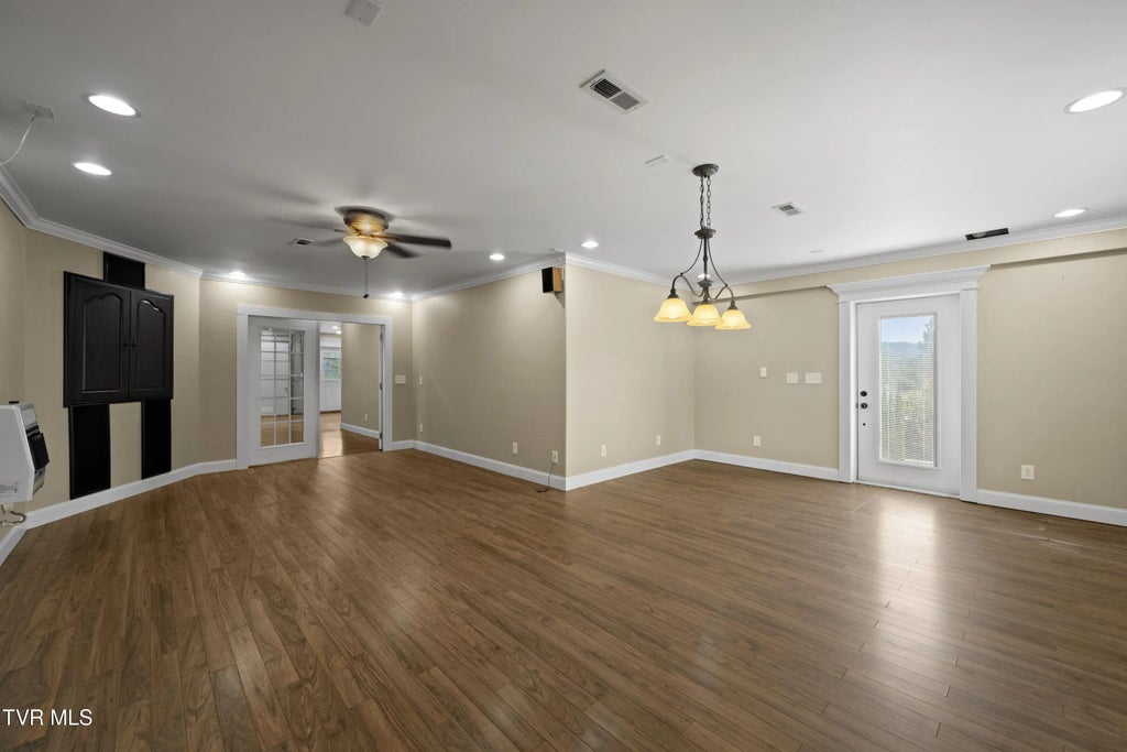 44 of 65 - 295 Southridge Drive, Blountville, TENNESSEE
