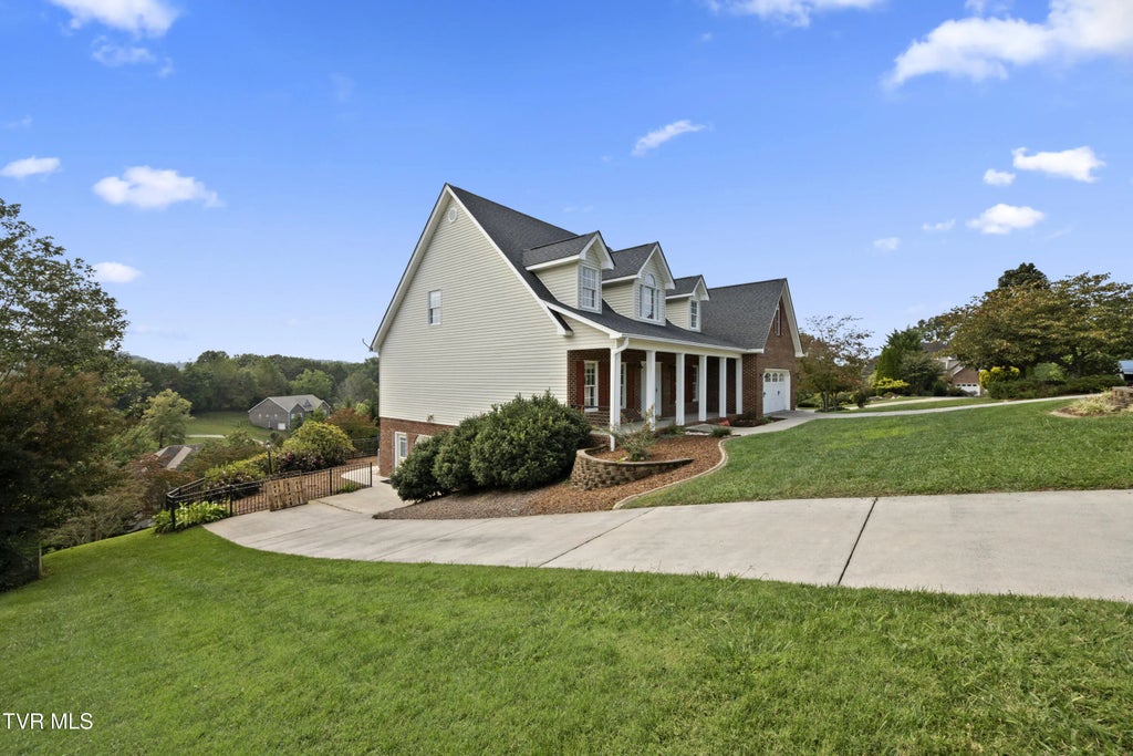 54 of 65 - 295 Southridge Drive, Blountville, TENNESSEE