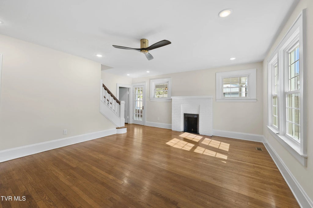 2 of 46 - 1224 7th Avenue, Bristol, TENNESSEE