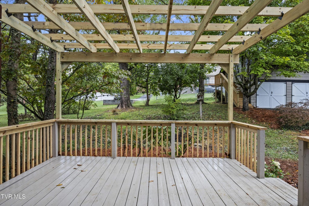 30 of 46 - 1224 7th Avenue, Bristol, TENNESSEE