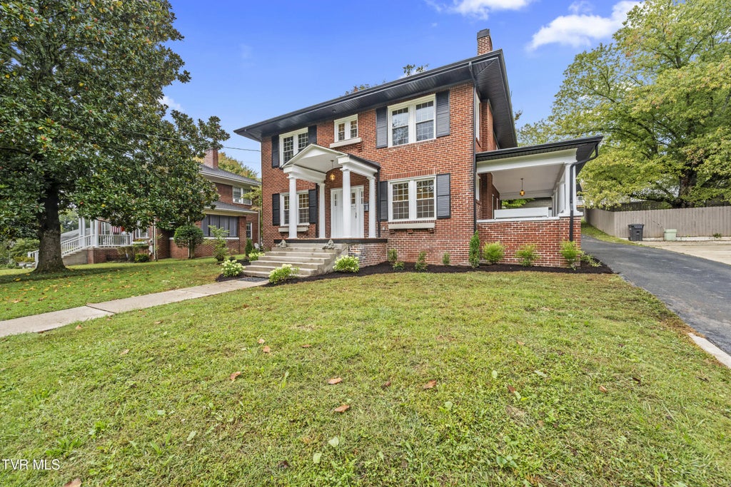 43 of 46 - 1224 7th Avenue, Bristol, TENNESSEE